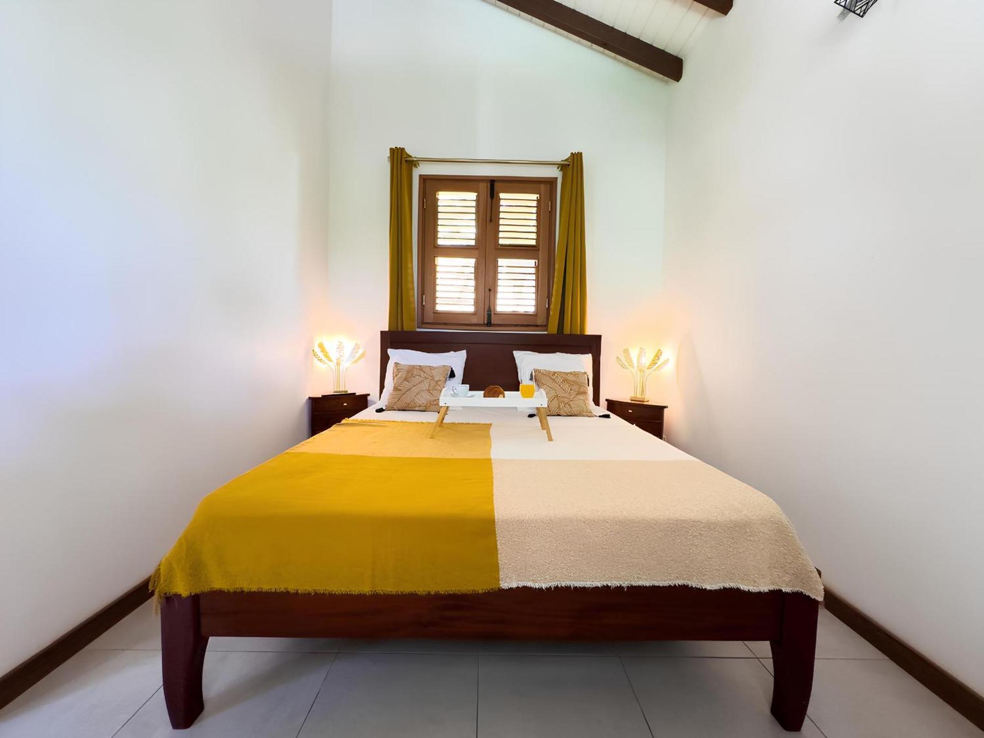 Bungalow Le Balisier ปวงต์-นัวร์ ภายนอก รูปภาพ
